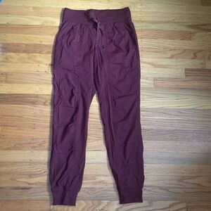 LULULEMON DANCE STUDIO JOGGER